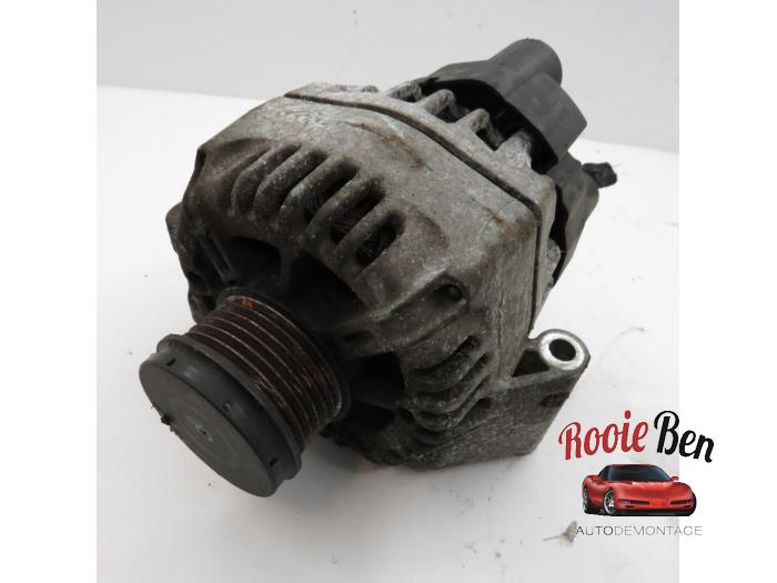 Gebruikte Dynamo Fiat Grande Punto (199) 1.3 JTD Multijet 16V Van Prijs € 25,00 Margeregeling aangeboden door Rooie Ben autodemontage