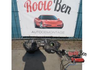 Gebruikte Tank Mercedes C (C205) C-63 S AMG 4.0 V8 Biturbo Prijs € 50,00 Margeregeling aangeboden door Rooie Ben autodemontage