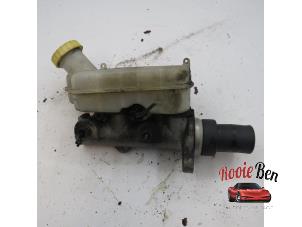 Gebruikte Hoofdremcilinder Chrysler Pacifica 3.5 V6 24V Prijs € 20,00 Margeregeling aangeboden door Rooie Ben autodemontage