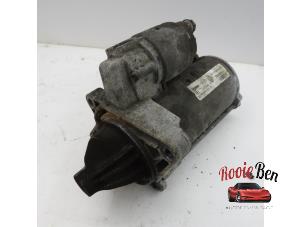 Gebruikte Startmotor Renault Master III (FV) 2.3 dCi 145 16V FWD Prijs € 25,00 Margeregeling aangeboden door Rooie Ben autodemontage