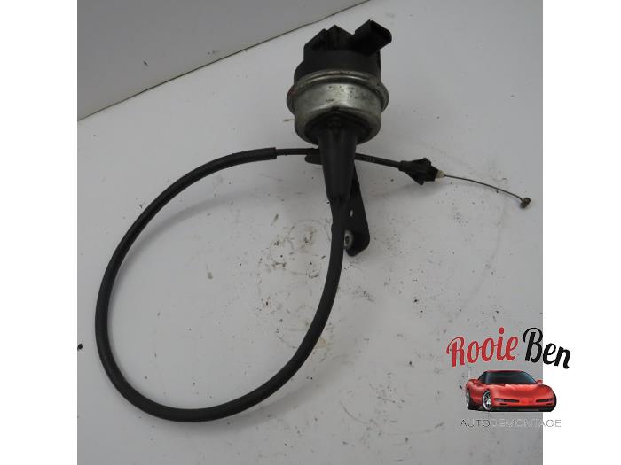Gebruikte Cruise Control Chrysler Sebring (JR) 2.7 V6 24V Prijs € 25,00 Margeregeling aangeboden door Rooie Ben autodemontage