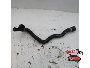 Gebruikte Slang (diversen) Mercedes C (W205) C-350 e 2.0 16V Prijs op aanvraag aangeboden door Rooie Ben autodemontage