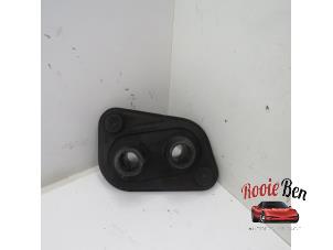 Gebruikte Leiding (diversen) Mercedes C (W205) C-350 e 2.0 16V Prijs € 20,00 Margeregeling aangeboden door Rooie Ben autodemontage