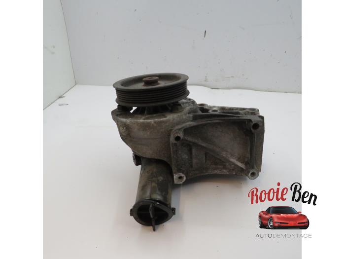Gebruikte Servopomp Ford Usa Explorer (UN46) 4.0 V6 4x2 Prijs € 50,00 Margeregeling aangeboden door Rooie Ben autodemontage
