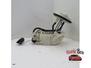 Gebruikte Benzinepomp Cadillac STS (K63) 3.6 V6 24V VVT Li Prijs € 50,00 Margeregeling aangeboden door Rooie Ben autodemontage