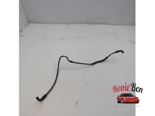 Gebruikte Oliedruk Leiding Mercedes E (W213) E-200 2.0 Turbo 16V 4-Matic Prijs op aanvraag aangeboden door Rooie Ben autodemontage