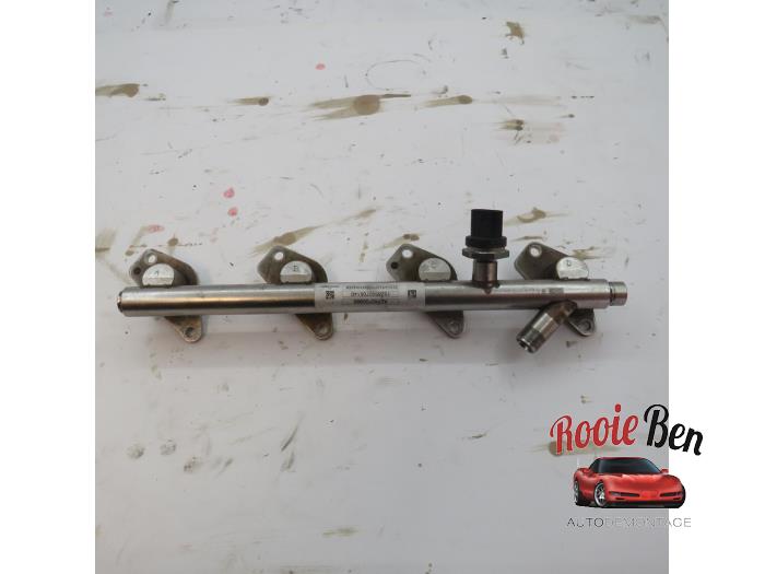 Gebruikte Verstuiver brug Mercedes E (W213) E-200 2.0 Turbo 16V Prijs € 25,00 Margeregeling aangeboden door Rooie Ben autodemontage