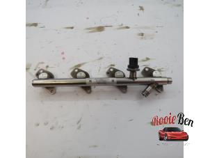 Gebruikte Injector brug Mercedes E (W213) E-200 2.0 Turbo 16V Prijs op aanvraag aangeboden door Rooie Ben autodemontage