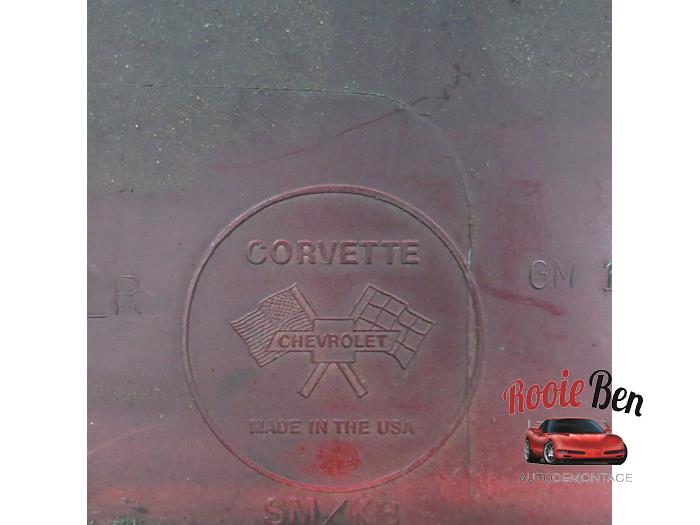 Spatbord links-voor van een Chevrolet Corvette (C4) 5.7 V8 Grand Sport 1997