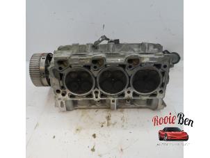 Gebruikte Cilinderkop Chrysler Pacifica 3.5 V6 24V AWD Prijs € 200,00 Margeregeling aangeboden door Rooie Ben autodemontage