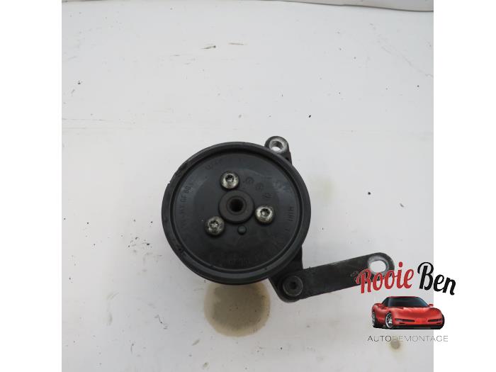 Gebruikte Servopomp BMW Mini (R50/53) 1.4 D One Prijs € 50,00 Margeregeling aangeboden door Rooie Ben autodemontage
