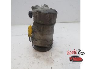 Gebruikte Pomp Airco Peugeot 207 CC (WB) 1.6 16V Prijs € 35,00 Margeregeling aangeboden door Rooie Ben autodemontage