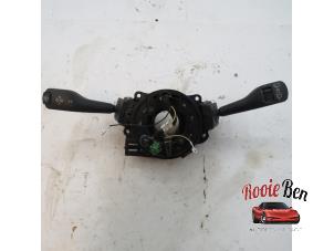 Gebruikte Combischakelaar Stuurkolom BMW X3 (E83) 3.0d 24V Prijs € 50,00 Margeregeling aangeboden door Rooie Ben autodemontage