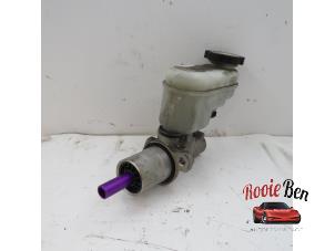Gebruikte Hoofdremcilinder Chevrolet Equinox 3.4 V6 Prijs € 50,00 Margeregeling aangeboden door Rooie Ben autodemontage