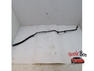 Gebruikte Oliedruk Leiding Mercedes C (W205) C-350 e 2.0 16V Prijs op aanvraag aangeboden door Rooie Ben autodemontage