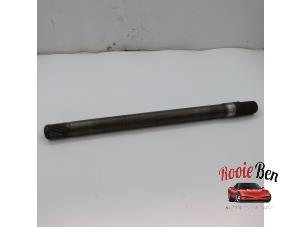 Gebruikte Cardanas rechts-voor (VWA) Dodge Ram 1500 (DR/DH/D1/DC/DM) 5.7 V8 Hemi 1500 4x2 Prijs op aanvraag aangeboden door Rooie Ben autodemontage