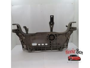 Gebruikte Subframe Volkswagen Tiguan (5N1/2) 2.0 TDI 16V 4Motion Prijs € 50,00 Margeregeling aangeboden door Rooie Ben autodemontage