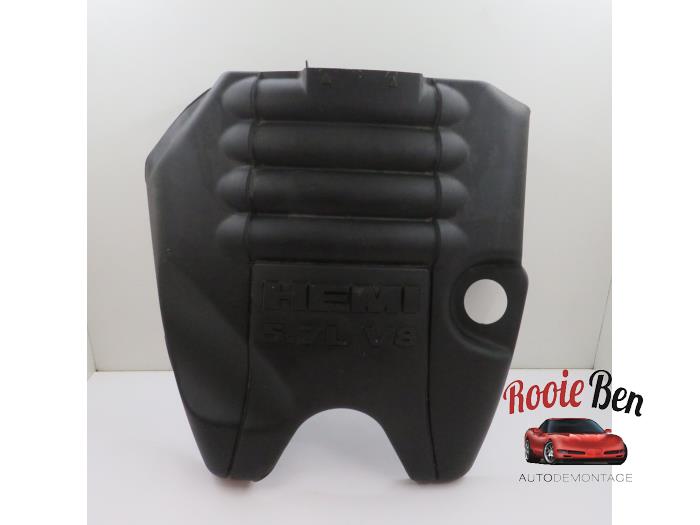 Gebruikte Afdekplaat motor Dodge 1500 Crew Cab (DS) 5.7 Hemi V8 4x4 Prijs € 50,00 Margeregeling aangeboden door Rooie Ben autodemontage