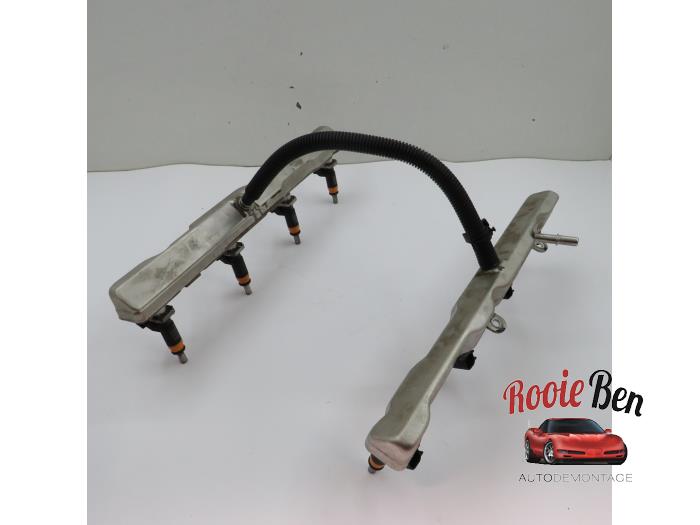 Gebruikte Galerij (Injectie) Dodge 1500 Crew Cab (DS) 5.7 Hemi V8 4x4 Prijs op aanvraag aangeboden door Rooie Ben autodemontage