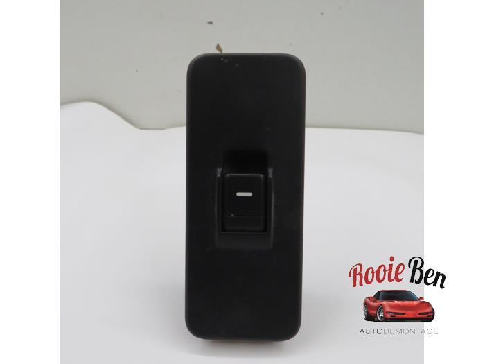 Gebruikte Schakelaar Elektrisch Raam Landrover Range Rover Sport (LS) 3.6 TDV8 32V Prijs € 5,00 Margeregeling aangeboden door Rooie Ben autodemontage