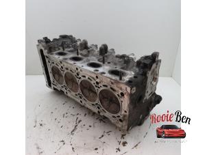 Gebruikte Cilinderkop Mercedes CLA Shooting Brake (117.9) Prijs € 600,00 Margeregeling aangeboden door Rooie Ben autodemontage