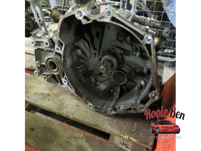 Gebruikte Versnellingsbak Opel Astra H SW (L35) 1.7 CDTi 16V Prijs € 200,00 Margeregeling aangeboden door Rooie Ben autodemontage