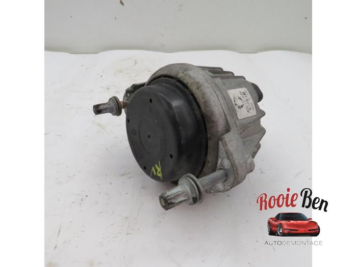 Gebruikte Motorrubber BMW 3 serie (E90) 330i 24V Prijs € 25,00 Margeregeling aangeboden door Rooie Ben autodemontage