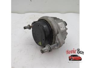 Gebruikte Motorsteun BMW 3 serie (E90) 330i 24V Prijs € 25,00 Margeregeling aangeboden door Rooie Ben autodemontage