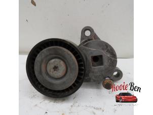 Gebruikte Spanrol Multiriem Ford Fiesta 7 1.1 Ti-VCT 12V 85 Prijs € 15,00 Margeregeling aangeboden door Rooie Ben autodemontage