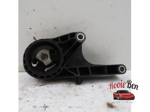 Gebruikte Motorsteun Chevrolet Cruze 1.8 16V VVT Prijs € 25,00 Margeregeling aangeboden door Rooie Ben autodemontage