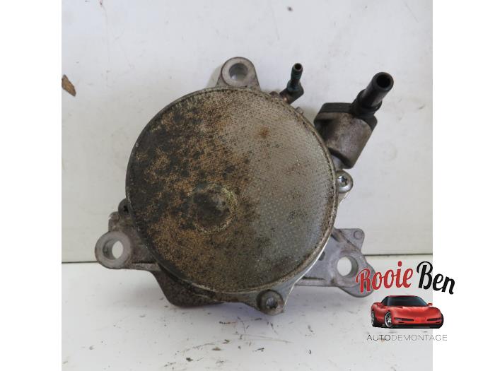 Gebruikte Vacuumpomp (Benzine) Fiat 500 (312) 0.9 TwinAir 85 Prijs € 25,00 Margeregeling aangeboden door Rooie Ben autodemontage