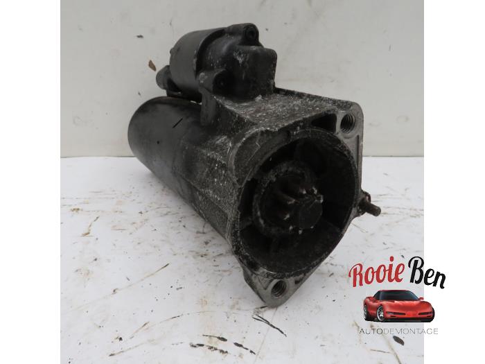 Startmotor van een Audi A4 Avant (B7) 2.0 TDI 16V 2007