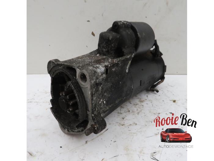 Startmotor van een Audi A4 Avant (B7) 2.0 TDI 16V 2007