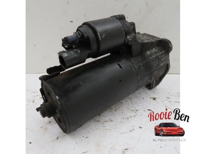 Startmotor van een Audi A4 Avant (B7) 2.0 TDI 16V 2007