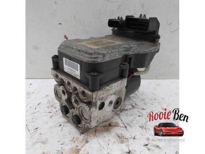 Gebruikte ABS Pomp Dodge Ram 3500 Standard Cab (DR/DH/D1/DC/DM) 5.7 V8 Hemi 1500 4x2 Prijs € 200,00 Margeregeling aangeboden door Rooie Ben autodemontage