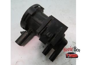 Gebruikte Vacuum ventiel Dodge Ram 3500 Standard Cab (DR/DH/D1/DC/DM) 5.7 V8 Hemi 1500 4x2 Prijs op aanvraag aangeboden door Rooie Ben autodemontage