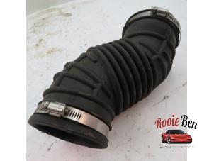 Gebruikte Luchtinlaat slang Dodge Ram 3500 Standard Cab (DR/DH/D1/DC/DM) 5.7 V8 Hemi 1500 4x2 Prijs op aanvraag aangeboden door Rooie Ben autodemontage