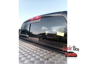 Gebruikte Ruit achter Dodge Ram 3500 Standard Cab (DR/DH/D1/DC/DM) 4.7 V8 1500 4x2 Prijs op aanvraag aangeboden door Rooie Ben autodemontage