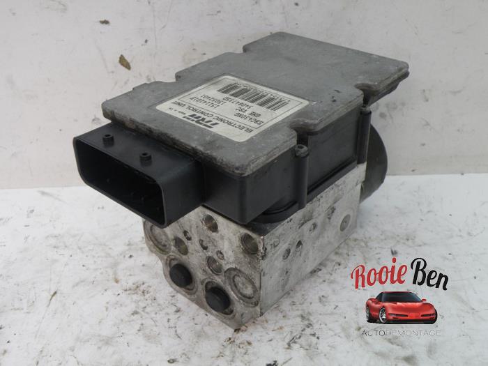 Gebruikte ABS Pomp Cadillac BLS 1.9 TiD 16V Prijs € 150,00 Margeregeling aangeboden door Rooie Ben autodemontage