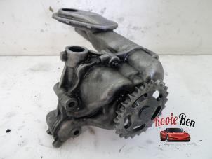 Gebruikte Oliepomp Landrover Range Rover Evoque (LVJ/LVS) 2.2 eD4 16V 5-drs. Prijs € 75,00 Margeregeling aangeboden door Rooie Ben autodemontage