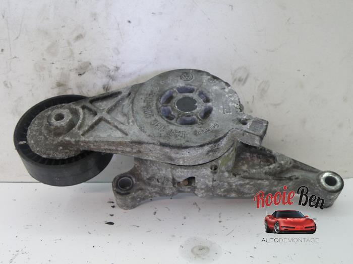 Gebruikte Spanner multiriem Volkswagen Touran (1T1/T2) 1.9 TDI 105 Euro 3 Prijs € 35,00 Margeregeling aangeboden door Rooie Ben autodemontage