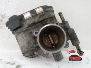 Gebruikte Gasklephuis Opel Corsa C (F08/68) 1.2 16V Twin Port Prijs € 10,00 Margeregeling aangeboden door Rooie Ben autodemontage