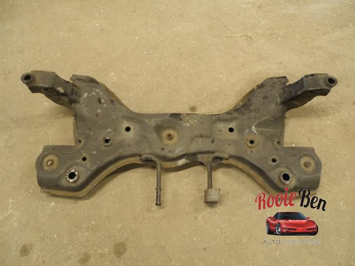 Subframe van een Volkswagen Up! (121) 1.0 12V 75 2012