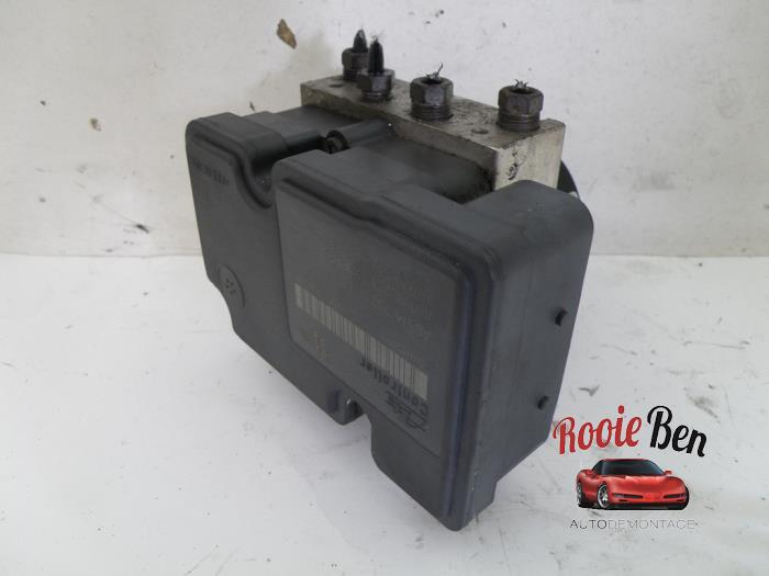 Gebruikte ABS Pomp Citroen C3 (SC) 1.6 HDi 92 Prijs € 75,00 Margeregeling aangeboden door Rooie Ben autodemontage