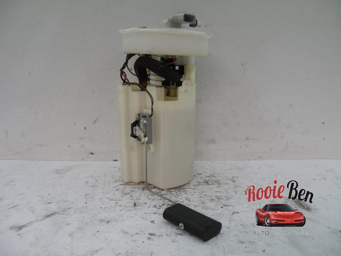 Gebruikte Tank element Pomp Chrysler PT Cruiser 2.0 16V Prijs € 50,00 Margeregeling aangeboden door Rooie Ben autodemontage