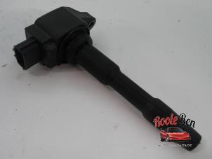 Gebruikte Bobine Renault Clio IV (5R) 1.2 TCE 16V GT EDC Prijs € 13,00 Margeregeling aangeboden door Rooie Ben autodemontage