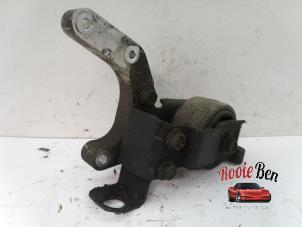 Gebruikte Motorrubber Chevrolet Equinox 3.4 V6 4x4 Prijs € 25,00 Margeregeling aangeboden door Rooie Ben autodemontage