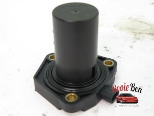 Gebruikte Olie niveau sensor Mercedes E (W212) E-220 CDI 16V BlueEfficiency Prijs op aanvraag aangeboden door Rooie Ben autodemontage