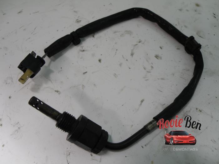 Gebruikte Motor Temperatuursensor Mercedes E (W212) E-220 CDI 16V BlueEfficiency Prijs € 5,00 Margeregeling aangeboden door Rooie Ben autodemontage