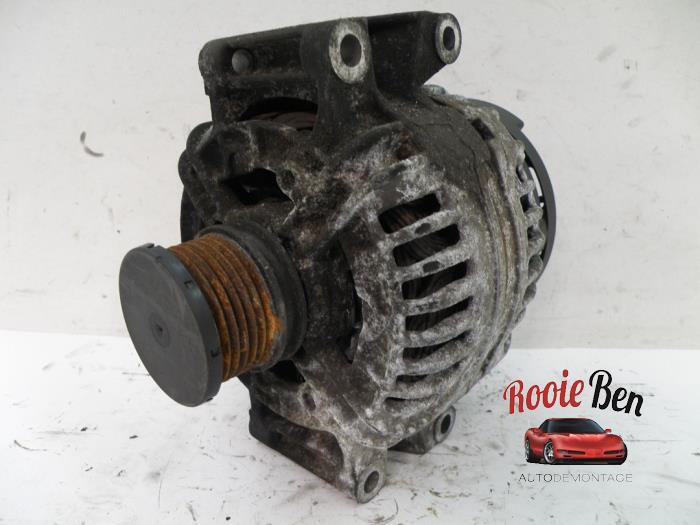 Gebruikte Dynamo Jeep Grand Cherokee (WG/WJ) 2.7 CRD 20V Prijs € 50,00 Margeregeling aangeboden door Rooie Ben autodemontage